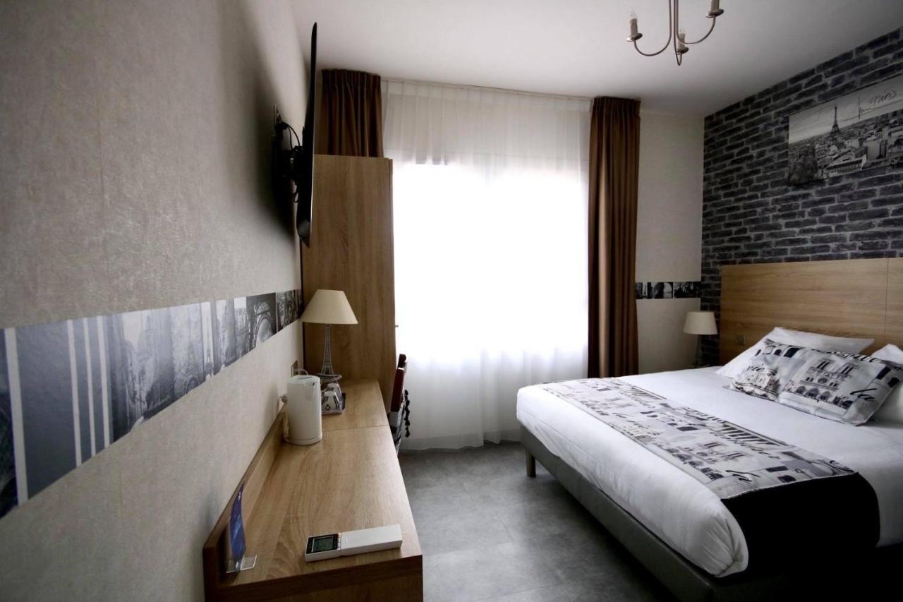 ดิ ออร์จินัล บูทิก โฮเทล เลคไซด์ บิสการอส-ปลาฌ Hotel ปารองติส-ออง-บอร์น ภายนอก รูปภาพ