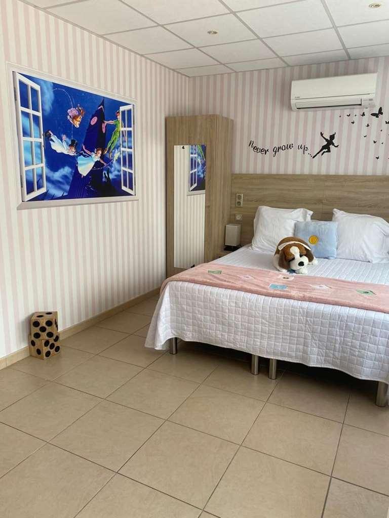 ดิ ออร์จินัล บูทิก โฮเทล เลคไซด์ บิสการอส-ปลาฌ Hotel ปารองติส-ออง-บอร์น ห้อง รูปภาพ